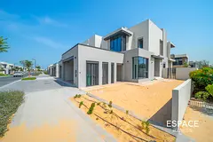 Large Corner Plot | Parkview | Green Belt