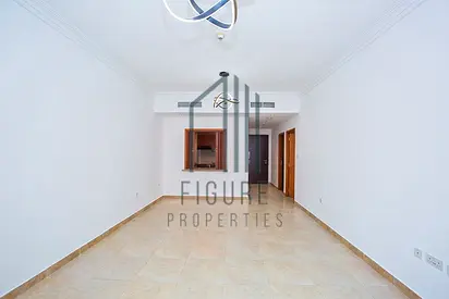 Marina Living At It's Best | Spacious Unit | Vacant