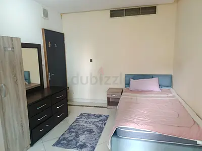 Room fully furnished in Dubai Marina 23 Marina tower only 2000