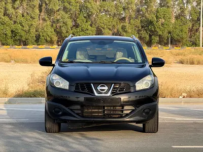Nissan Qashqai LE 2014 | GCC Specs | Top Line | Excellent Condition