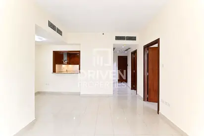 Prime Unit | Chiller Free | Ready to Move in