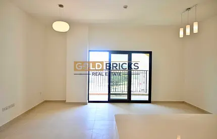 Bright 2BR Apartment | Al Andalus Tower F | Balcony & Community Views