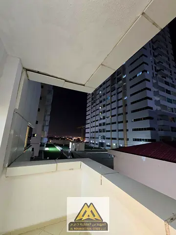مساحة مناسبة | أبراج عجمان ون | غرفة ماستر | بلكونة كبيرة | إطلالة مباشرة على الحديقة | باركن مجاني | تقع داخل أحد أفضل المجمعات السكنية في عجمان