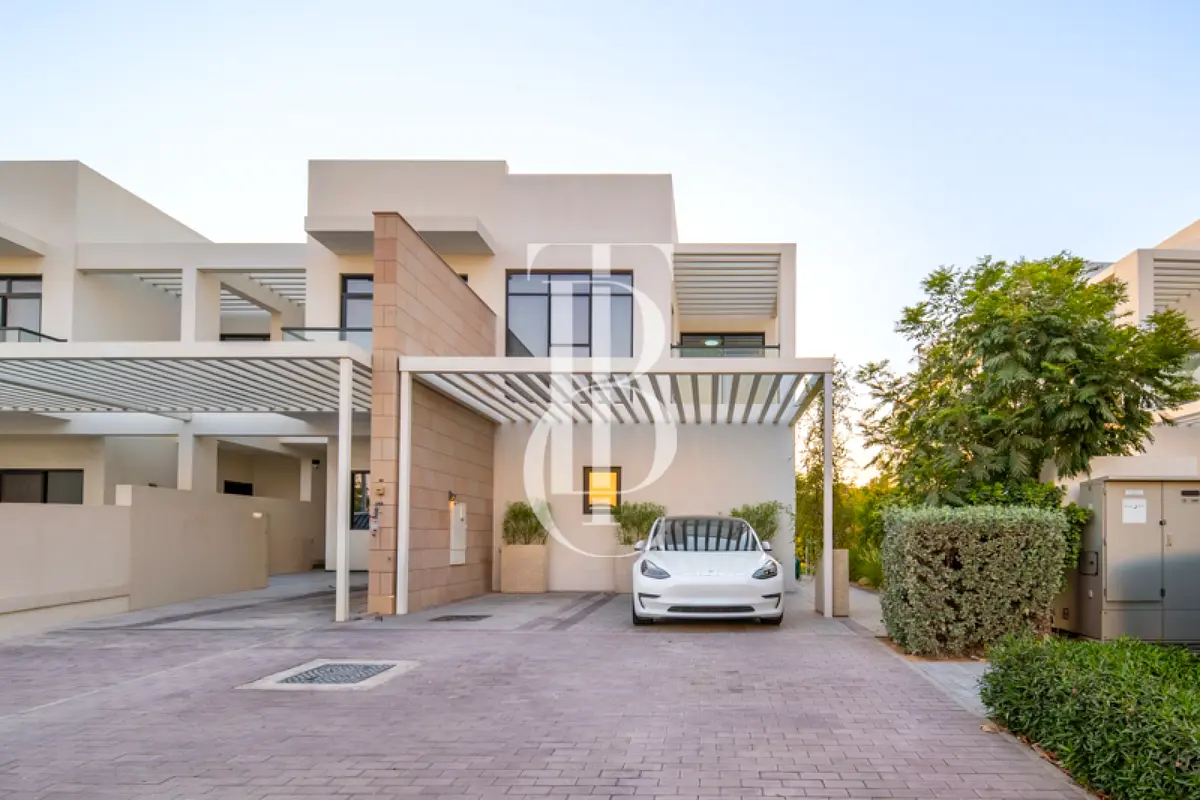 One of a Kind | Extended | Park & Lake View
