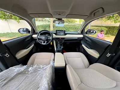 Toyota Yaris E, миниатюра 12