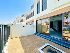 Single Row | 4BR Villa | Costa Brava