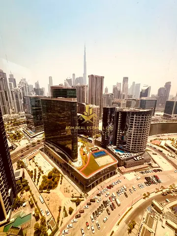 طابق مرتفع | إطلالة على برج خليفة | جديدة بالكامل  طابق مرتفع | إطلالة خلابة على برج خليفة | شقة جديدة بالكامل