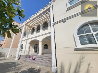 EXECUTIVE STAFF ACCOMMODATION - 15 BEDROOMS - HUGE VILLA - PRIME LOCATION