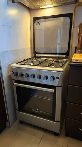 Super General Gas Cooker 60x60cm