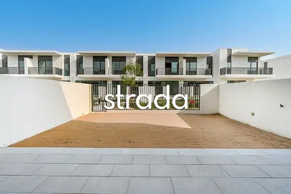 Big Plot | Prime Location | Family leaving