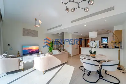 Premium Single Row 4BR| Vacant| Exclusive Living
