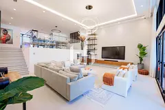 Fully Upgraded | Canal View | Premium Townhouse