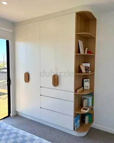 Built-in White Wardrobe with Open Corner Shelves