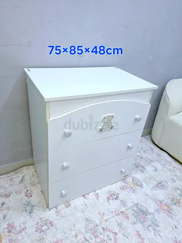 White Baby Chest of Drawers with Bear Motif