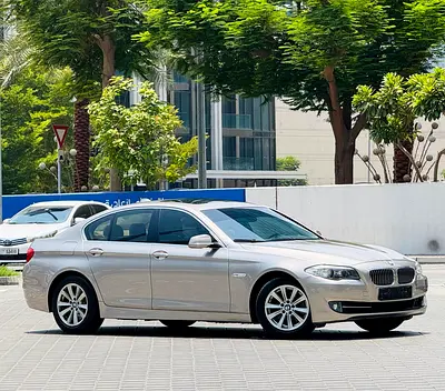 2013 BMW 520i EXCLUSIVE GCC SPECS IN EXCELLENT CONDITION