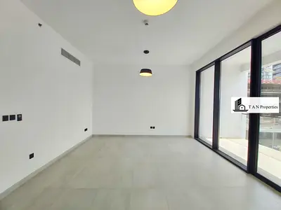 MODREN DESIGH | SPACIOUS | NEARBY GARDEN