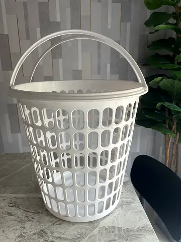 Laundry basket plastic