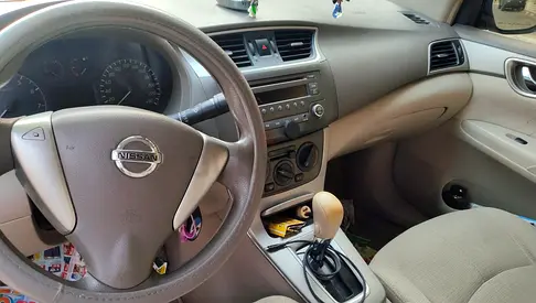 Urgent sale nissan Sentra 2014