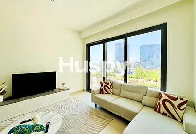 Close to Mall | Opposite to Park | Amenities View