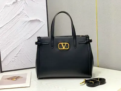 Master copy of Black leather tote bag with gold V logo - structured handbag, detachable strap