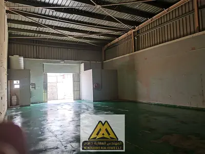 مستودع للإيجار في الجرف 1 عجمان -مستودع جاهز للتشغيل الفوري  موقع استراتيجي في الجرف 1  قريب من الأسواق والمناطق الصناعية  مناسب للتخزين أو الأنشطة