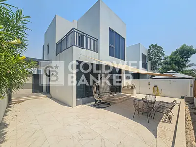 Ready to move | Best Location | Corner Unit