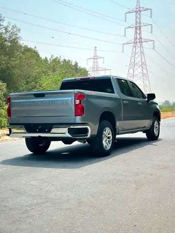 2024 Chevrolet SILVERADO 1500 缩略图 4