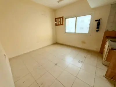 READY TO MOVE STUDIO WINDO AC &CENTRAL GAS