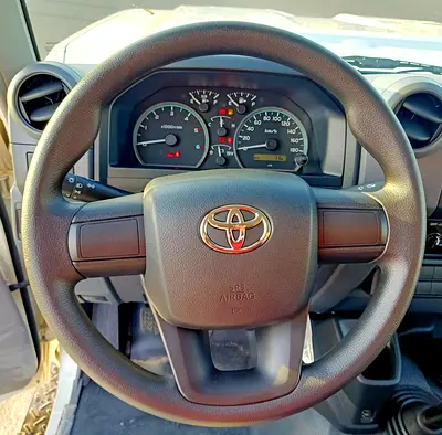 2026 Toyota LAND CRUISER — миниатюра 11