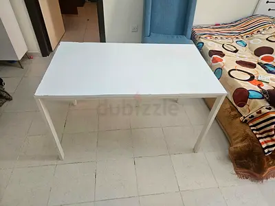 Simple white rectangular dining/office table - good condition