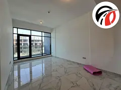 Ready to Move, Elegant Spacious 1Bedroom Appartment with All Amenities — 3