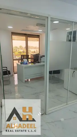 18 مكتب مفروش كامل توثيق