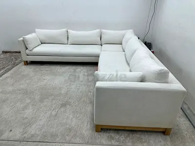 Excellent condition cratebarrel corner sofa