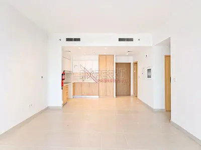 Bright & Spacious | Marina View | Open Kitchen