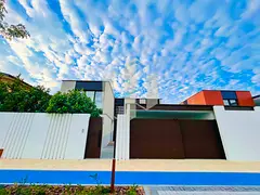 Ethir | Single Row | Premium Finishes
