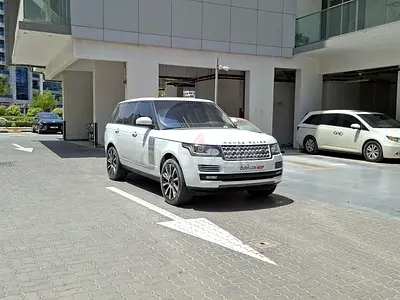 AED 3016/month | 2015 Land Rover Range Rover Vogue | GCC Specs | Ref#495717