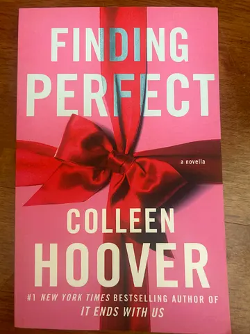 Finding Perfect by Colleen Hoover - Paperback Novella