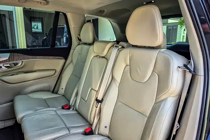 2022 Volvo XC90 — фото 12