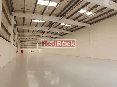 Clean 10,334 Sqft Warehouse in DIC with 110 KW