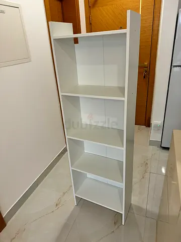 White shelf unit