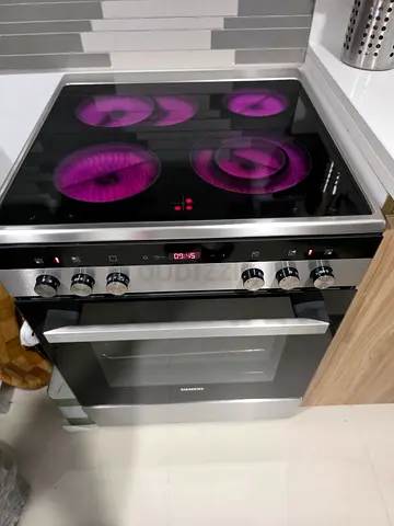 Siemens Digital Electric Cooker 60/60 Cm