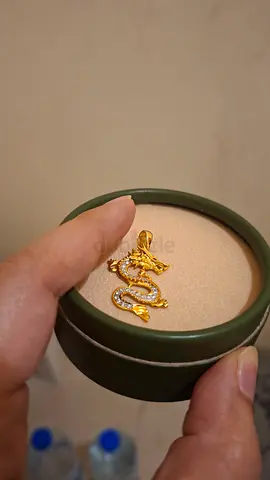 Gold-tone Dragon pendant with 22pieces diamond small stones