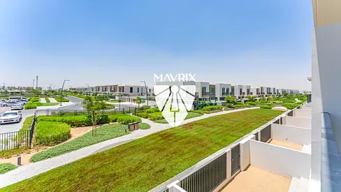 Green Belt Backing | Prime Location | Large Layout
