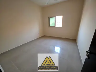 إذا كنت تبحث عن شقة بموقع مميز بالقرب من كورنيش عجمان، ومساحة واسعة تمنحك الراحة، فهذه الشقة في منطقة الرميلة 1 تعتبر خياراً مثالياً للسكن العائلي أو