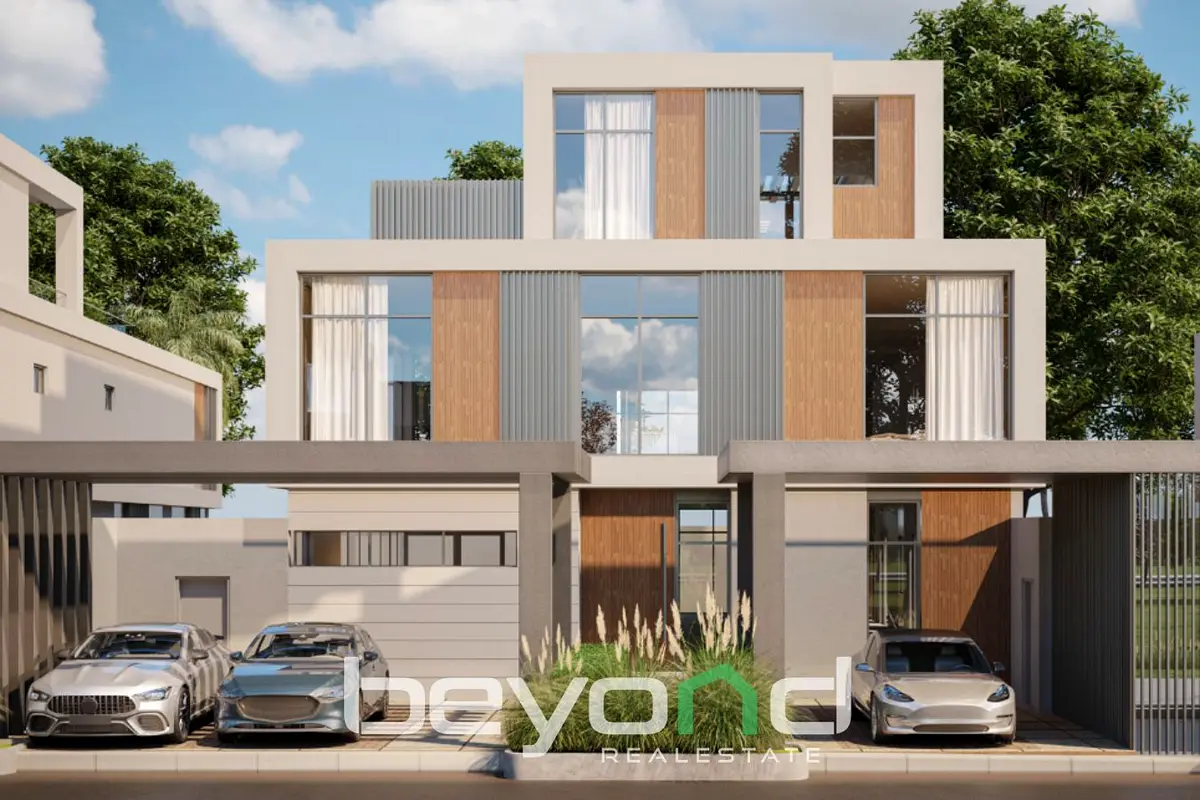 Prime Location | Single Row | luxurius Facilities