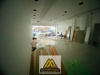 موقع ممتاز | سعر ممتاز | منطقة حيوي |  قريب من جميع الخدمات  | صيانة الدورية على المالك | اطلالة مفتوحة
