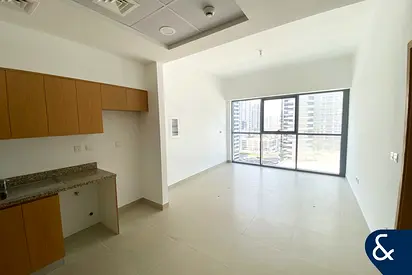 High Floor | Prime Location | 1 Bedroom