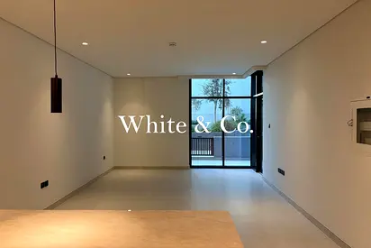 Large Terrace | One Bedroom | Best Price
