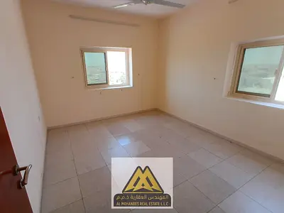 يسعدنا أن نقدم لكم شقة للإيجار السنوي في الحميدية 1 – عجمان، بمساحة كبيرة جدًا وموقع استراتيجي قريب من جميع الخدمات، مع سهولة الوصول إلى الشارقة ودبي