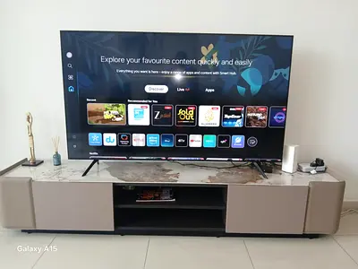 Samsung 65-inch Smart LED TV in excellent condition